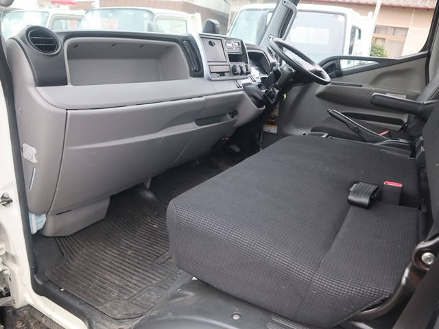 三菱ふそうキャンターセーフティローダー小型（2t・3t）[写真26]