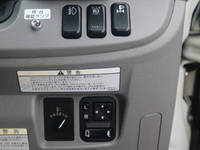 三菱ふそうキャンターセーフティローダー小型（2t・3t）[写真32]