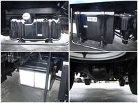 いすゞエルフ高所作業車小型（2t・3t）[写真17]