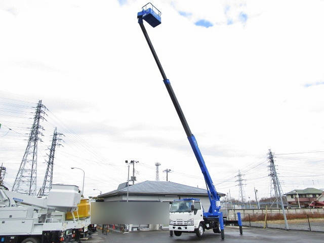 いすゞエルフ高所作業車小型（2t・3t）[写真03]