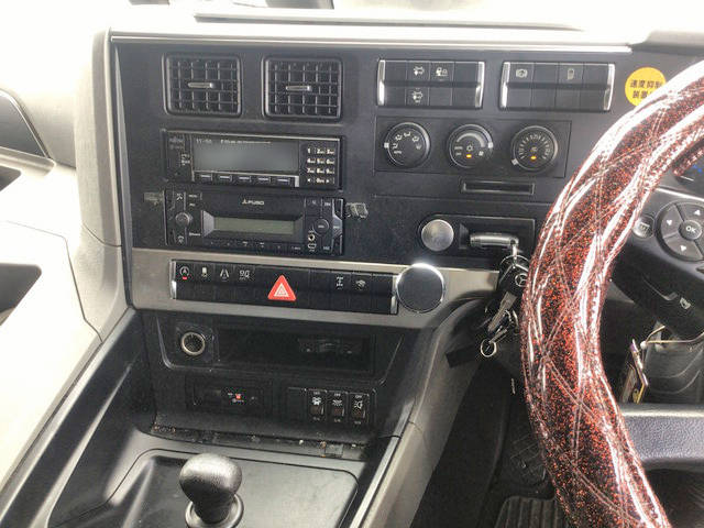 三菱ふそうスーパーグレートパネルウイング大型（10t）[写真11]