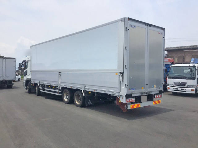 三菱ふそうスーパーグレートパネルウイング大型（10t）[写真02]