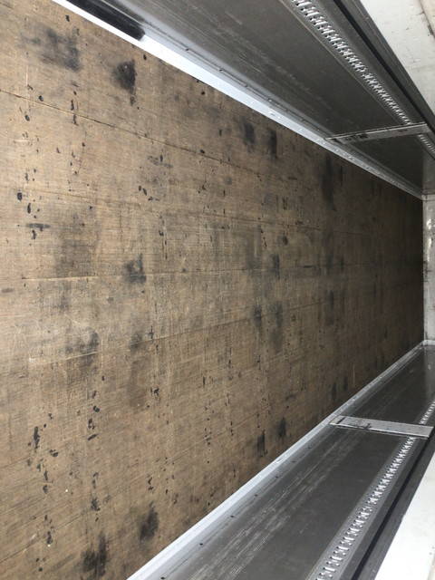 三菱ふそうスーパーグレートパネルウイング大型（10t）[写真22]