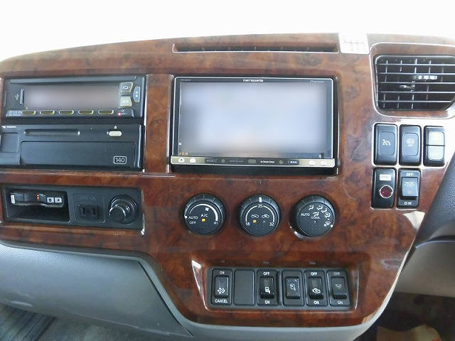 日産コンドルアルミウイング中型（4t）[写真17]