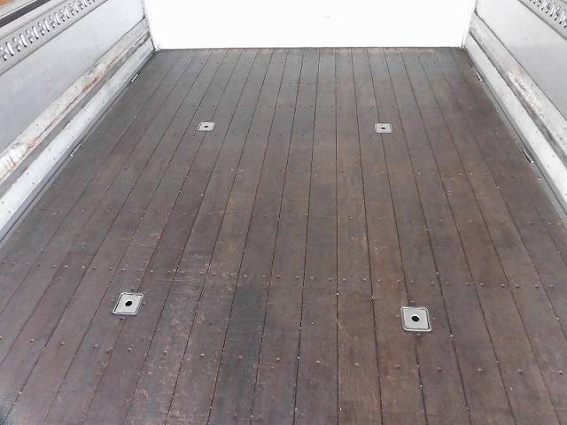 日産コンドルアルミウイング中型（4t）[写真06]