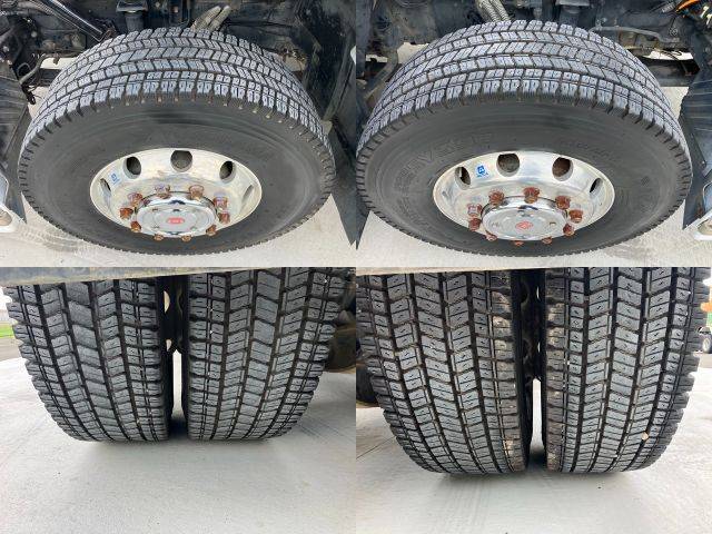 UDトラックスクオントレーラーヘッド（トラクターヘッド）大型（10t）[写真19]