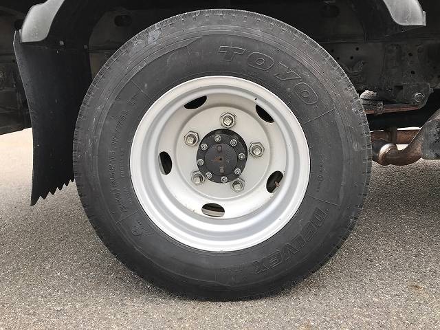 いすゞエルフクレーン3段小型（2t・3t）[写真20]