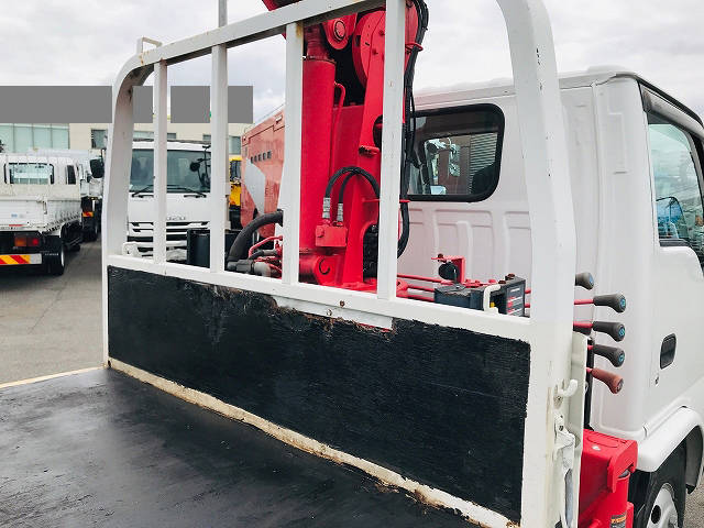 いすゞエルフクレーン3段小型（2t・3t）[写真07]