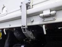 三菱ふそうキャンター平ボディ小型（2t・3t）[写真26]