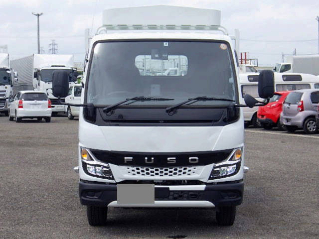 三菱ふそうキャンター平ボディ小型（2t・3t）[写真05]