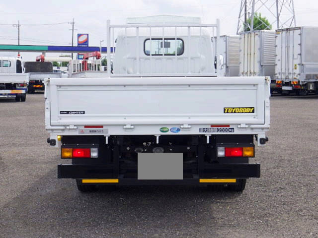 三菱ふそうキャンター平ボディ小型（2t・3t）[写真06]