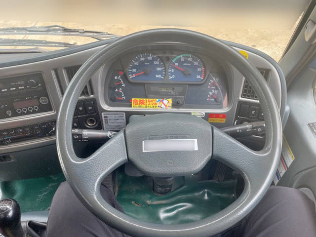 UDトラックスコンドルセーフティクレーン4段増トン（6t・8t）[写真36]