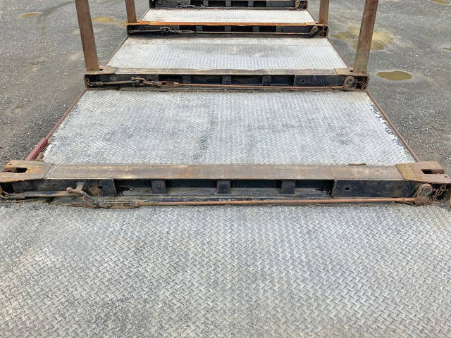 日野プロフィア平ボディ大型（10t）[写真10]