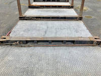 日野プロフィア平ボディ大型（10t）[写真10]