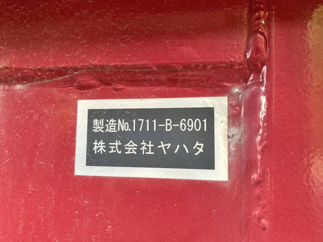 日野プロフィア平ボディ大型（10t）[写真11]
