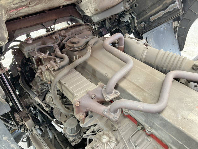 日野プロフィア平ボディ大型（10t）[写真22]