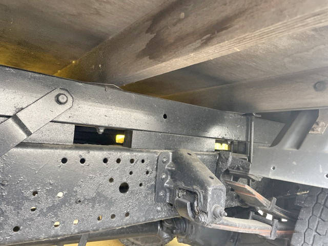 三菱ふそうキャンタークレーン3段小型（2t・3t）[写真20]