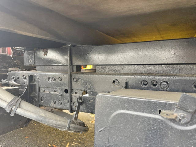 三菱ふそうキャンタークレーン3段小型（2t・3t）[写真23]