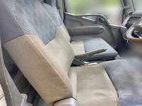 三菱ふそうキャンタークレーン3段小型（2t・3t）[写真34]