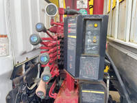 三菱ふそうキャンタークレーン3段小型（2t・3t）[写真09]