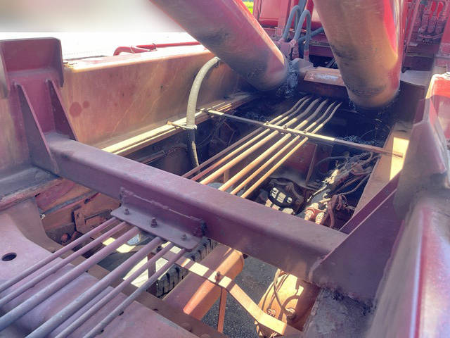 三菱ふそうスーパーグレートコンテナ専用車大型（10t）[写真09]