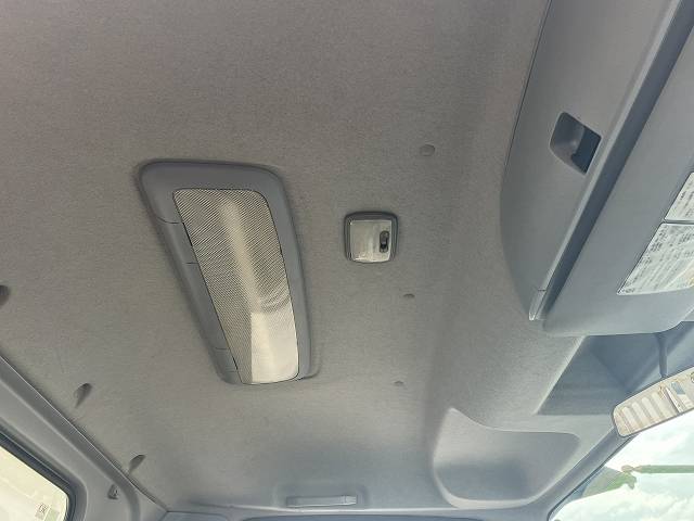 いすゞフォワードダンプ中型（4t）[写真16]