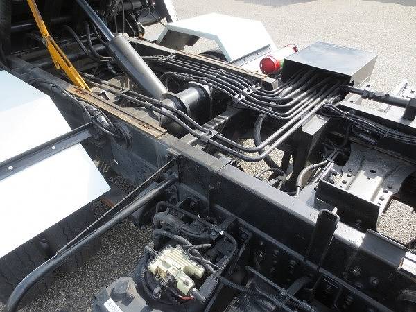 三菱ふそうキャンターパッカー車（塵芥車）小型（2t・3t）[写真15]