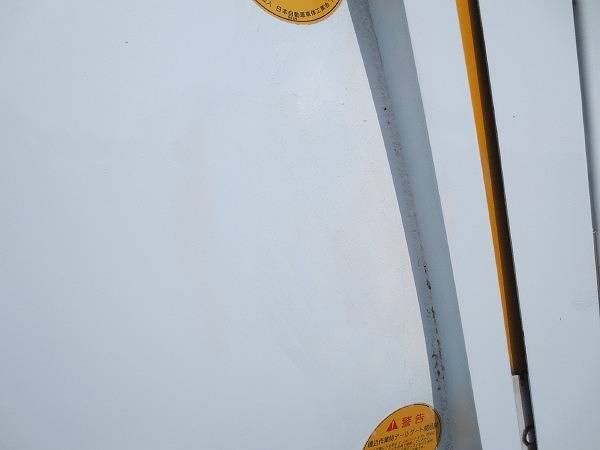 三菱ふそうキャンターパッカー車（塵芥車）小型（2t・3t）[写真22]