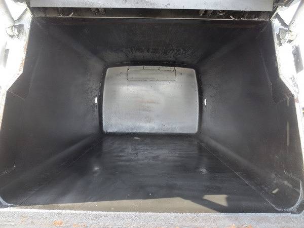 三菱ふそうキャンターパッカー車（塵芥車）小型（2t・3t）[写真07]