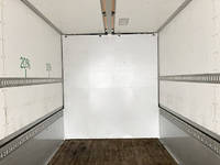 UDトラックスクオンアルミウイング大型（10t）[写真12]