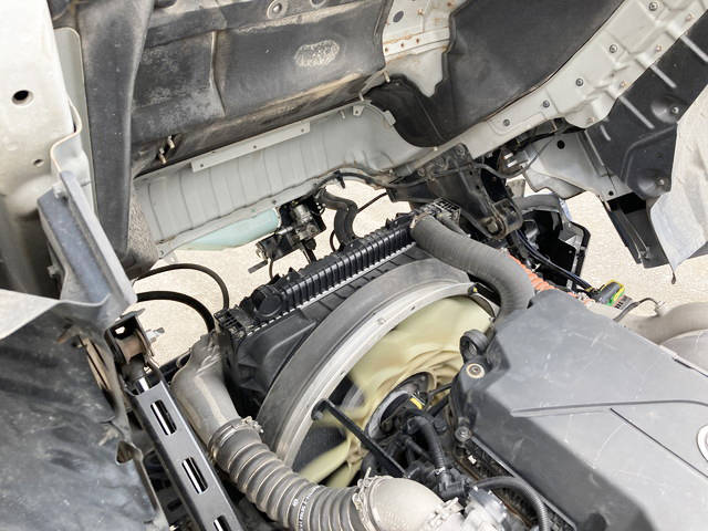 UDトラックスクオンアルミウイング大型（10t）[写真25]