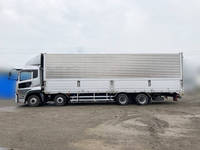 UDトラックスクオンアルミウイング大型（10t）[写真05]