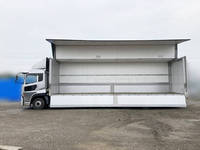 UDトラックスクオンアルミウイング大型（10t）[写真06]