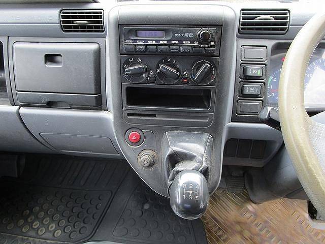 三菱ふそうキャンターパッカー車（塵芥車）小型（2t・3t）[写真24]