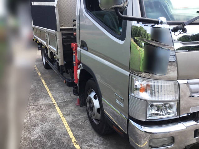 三菱ふそうキャンタークレーン4段小型（2t・3t）[写真18]