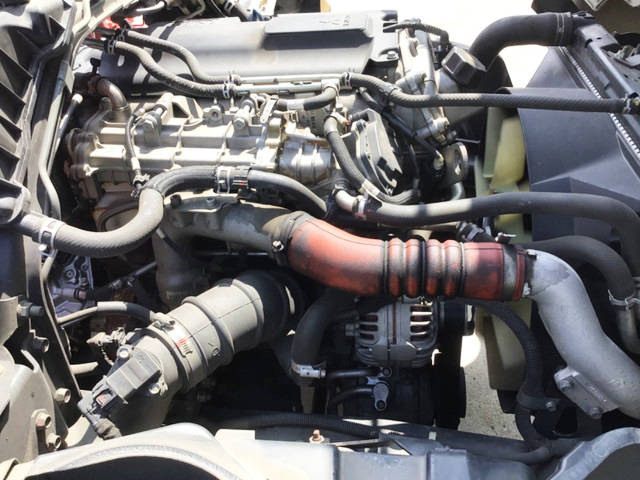 三菱ふそうキャンタークレーン4段小型（2t・3t）[写真23]