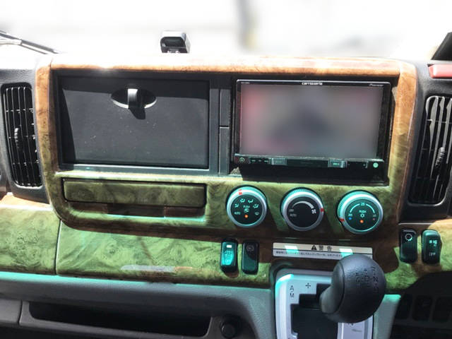 三菱ふそうキャンタークレーン4段小型（2t・3t）[写真33]