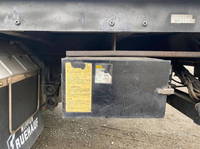 三菱ふそうキャンターパネルバン小型（2t・3t）[写真30]