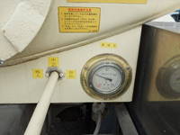 三菱ふそうスーパーグレートバキュームカー大型（10t）[写真17]