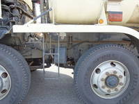 三菱ふそうスーパーグレートバキュームカー大型（10t）[写真07]