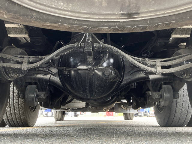 三菱ふそうファイターセーフティクレーン4段増トン（6t・8t）[写真21]