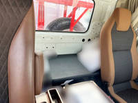 日野レンジャーアームロール中型（4t）[写真23]