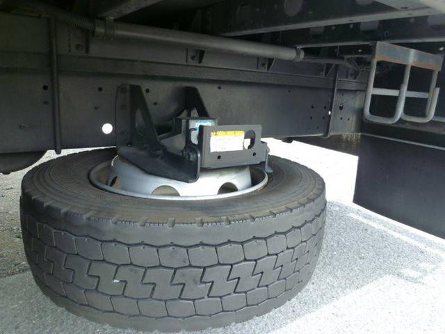 日野レンジャーアルミウイング増トン（6t・8t）[写真23]