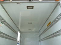 日野デュトロパネルバン小型（2t・3t）[写真13]