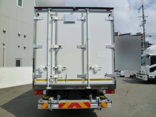 日野デュトロパネルバン小型（2t・3t）[写真07]