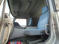 UDトラックスクオンアルミブロック大型（10t）[写真25]