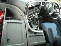 UDトラックスクオンアルミブロック大型（10t）[写真26]