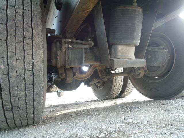 UDトラックスクオンアルミブロック大型（10t）[写真08]