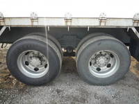 UDトラックスクオンアルミブロック大型（10t）[写真09]