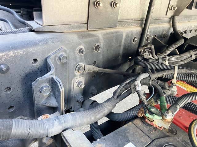 三菱ふそうキャンターアルミバン小型（2t・3t）[写真13]